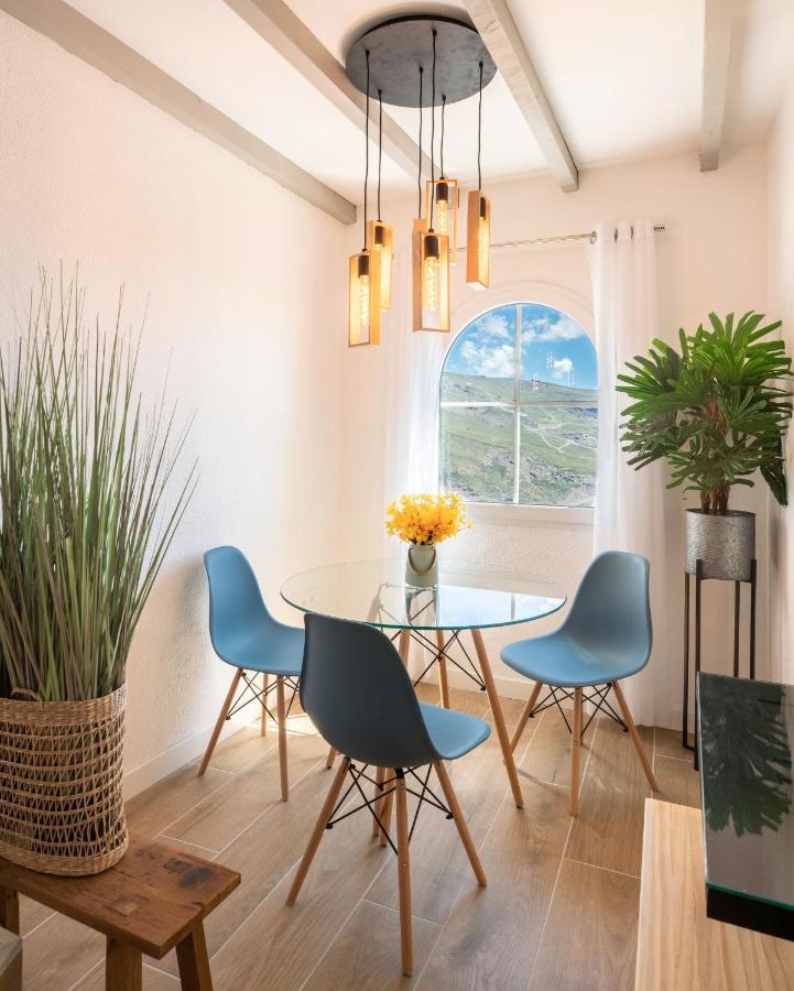 Beautifully Renovated 4 Bedroom Apt + Kid'S Room Sierra Nevada Ngoại thất bức ảnh